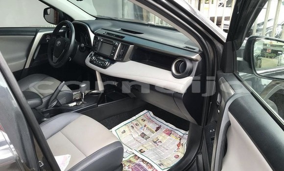 Acheter Occasion Voiture Toyota RAV4 Noir à Lagos, État de Lagos Acheter Occasion Voiture Toyota RAV4 Noir à Lagos, État de Lagos