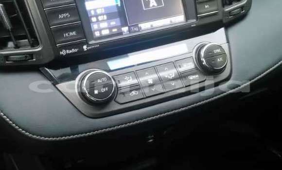 Buy Used Toyota RAV4 White Car in Lagos in Lagos State Buy Used Toyota RAV4 White Car in Lagos in Lagos State