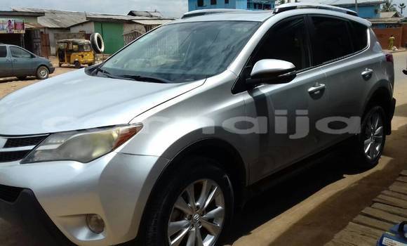 Acheter Occasion Voiture Toyota RAV4 Gris à Lagos, État de Lagos