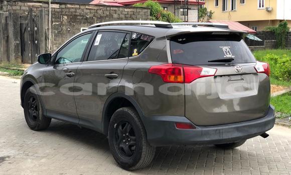 Buy Used Toyota RAV4 Beige Car in Lagos in Lagos State Buy Used Toyota RAV4 Beige Car in Lagos in Lagos State