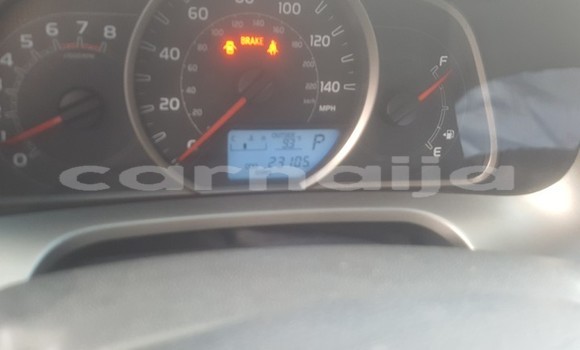 Acheter Occasion Voiture Toyota RAV4 Rouge à Lagos, État de Lagos Acheter Occasion Voiture Toyota RAV4 Rouge à Lagos, État de Lagos