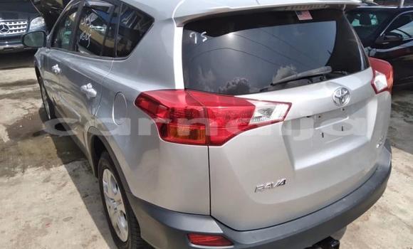 Acheter Occasion Voiture Toyota RAV4 Gris à Lagos, État de Lagos Acheter Occasion Voiture Toyota RAV4 Gris à Lagos, État de Lagos