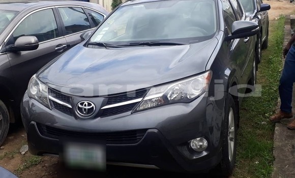 Buy Used Toyota RAV4 Beige Car in Lagos in Lagos State Buy Used Toyota RAV4 Beige Car in Lagos in Lagos State