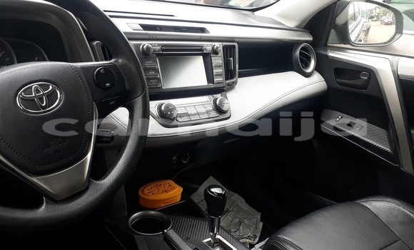 Buy Used Toyota RAV4 Beige Car in Lagos in Lagos State Buy Used Toyota RAV4 Beige Car in Lagos in Lagos State