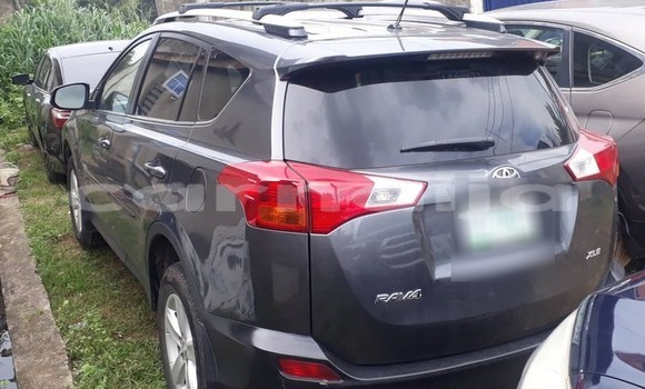 Buy Used Toyota RAV4 Beige Car in Lagos in Lagos State Buy Used Toyota RAV4 Beige Car in Lagos in Lagos State