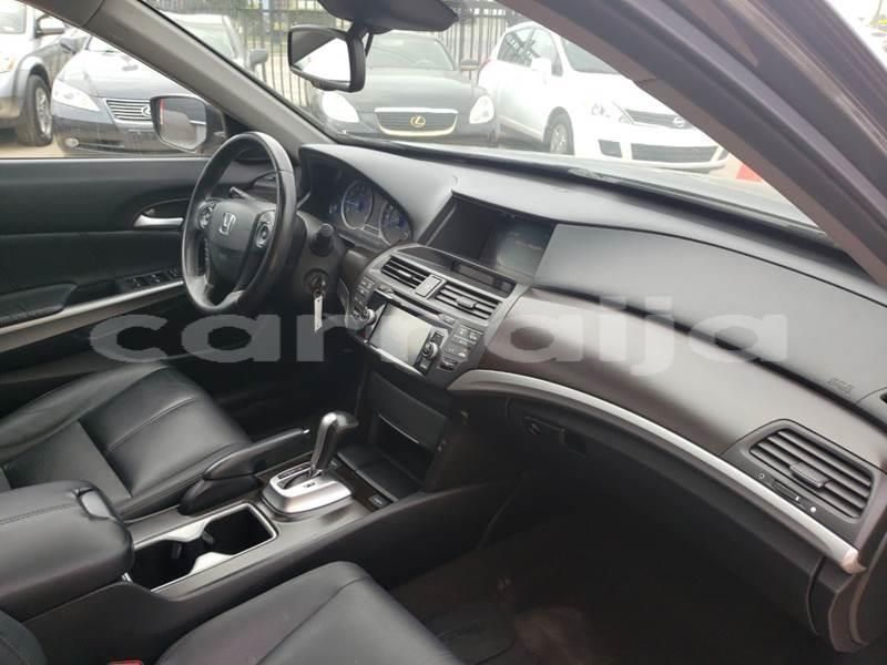 Big with watermark 1493172098