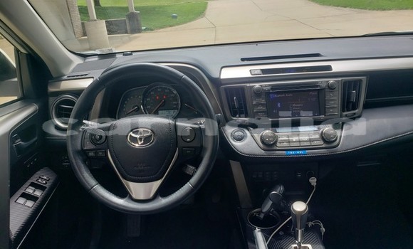 Buy Used Toyota RAV4 White Car in Lagos in Lagos State Buy Used Toyota RAV4 White Car in Lagos in Lagos State