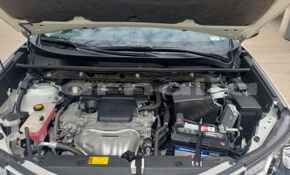 Buy Used Toyota RAV4 White Car in Lagos in Lagos State Buy Used Toyota RAV4 White Car in Lagos in Lagos State