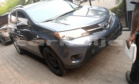 Buy Used Toyota RAV4 Silver Car in Lagos in Lagos State Buy Used Toyota RAV4 Silver Car in Lagos in Lagos State