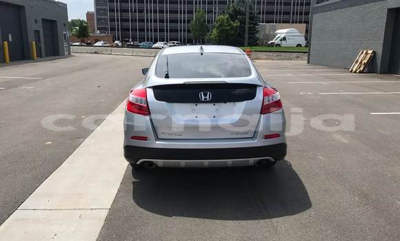 Acheter Occasion Voiture Honda Crosstour Gris à Ville de Festac, État de Lagos Acheter Occasion Voiture Honda Crosstour Gris à Ville de Festac, État de Lagos