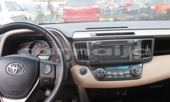 Acheter Occasion Voiture Toyota RAV4 Beige à Lagos, État de Lagos Acheter Occasion Voiture Toyota RAV4 Beige à Lagos, État de Lagos