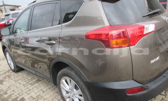 Acheter Occasion Voiture Toyota RAV4 Beige à Lagos, État de Lagos Acheter Occasion Voiture Toyota RAV4 Beige à Lagos, État de Lagos