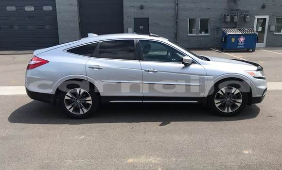 Acheter Occasion Voiture Honda Crosstour Gris à Ville de Festac, État de Lagos Acheter Occasion Voiture Honda Crosstour Gris à Ville de Festac, État de Lagos