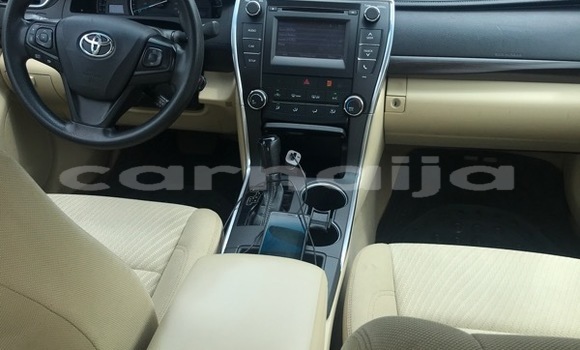 Buy Used Toyota Camry White Car in Lagos in Lagos State Buy Used Toyota Camry White Car in Lagos in Lagos State