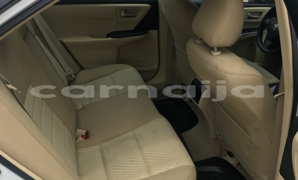 Buy Used Toyota Camry White Car in Lagos in Lagos State Buy Used Toyota Camry White Car in Lagos in Lagos State