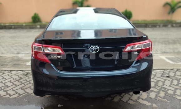 Acheter Occasion Voiture Toyota Camry Noir à Lagos, État de Lagos Acheter Occasion Voiture Toyota Camry Noir à Lagos, État de Lagos