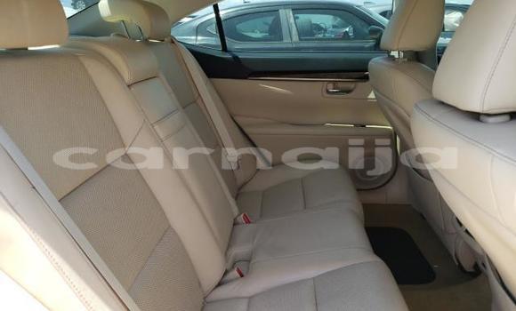 Acheter Occasion Voiture Lexus ES Blanc à Badagry, État de Lagos Acheter Occasion Voiture Lexus ES Blanc à Badagry, État de Lagos