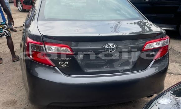 Acheter Occasion Voiture Toyota Camry Noir à Lagos, État de Lagos Acheter Occasion Voiture Toyota Camry Noir à Lagos, État de Lagos