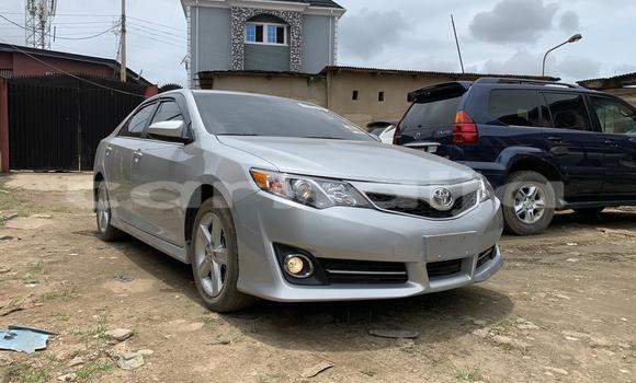 Acheter Occasion Voiture Toyota Camry Gris à Lagos, État de Lagos