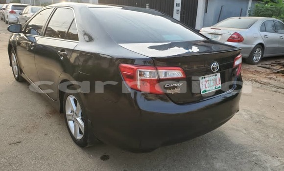 Acheter Occasion Voiture Toyota Camry Noir à Lagos, État de Lagos Acheter Occasion Voiture Toyota Camry Noir à Lagos, État de Lagos