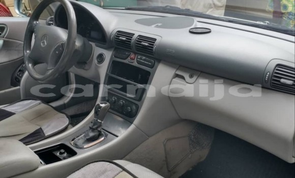 Acheter Import Voiture Mercedes-Benz 230 Gris à Lagos, État de Lagos Acheter Import Voiture Mercedes-Benz 230 Gris à Lagos, État de Lagos