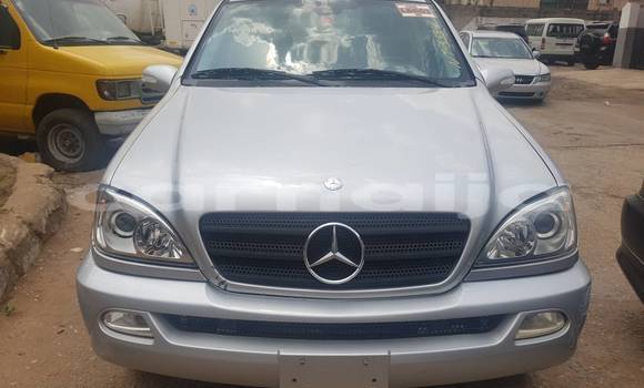 Acheter Import Voiture Mercedes-Benz ML–Class Gris à Lagos, État de Lagos Acheter Import Voiture Mercedes-Benz ML–Class Gris à Lagos, État de Lagos