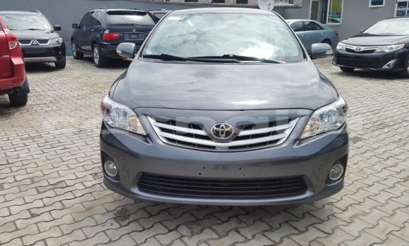 Buy Used Toyota Corolla Beige Car in Warri in Delta State Buy Used Toyota Corolla Beige Car in Warri in Delta State