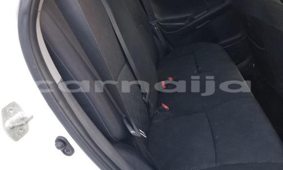 Acheter Occasion Voiture Pontiac Vibe Blanc à Lagos, État de Lagos Acheter Occasion Voiture Pontiac Vibe Blanc à Lagos, État de Lagos