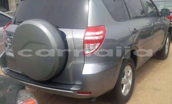 Acheter Occasion Voiture Toyota RAV4 Beige à Apapa, État de Lagos Acheter Occasion Voiture Toyota RAV4 Beige à Apapa, État de Lagos