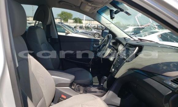 Acheter Neuf Voiture Hyundai Santa Fe Gris à Badagry, État de Lagos Acheter Neuf Voiture Hyundai Santa Fe Gris à Badagry, État de Lagos