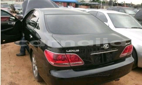 Acheter Occasion Voiture Lexus ES 300 Noir à Ipokia, État d'Ogun Acheter Occasion Voiture Lexus ES 300 Noir à Ipokia, État d'Ogun
