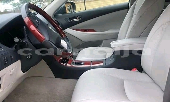 Acheter Occasion Voiture Lexus ES Noir à Ipokia, État d'Ogun Acheter Occasion Voiture Lexus ES Noir à Ipokia, État d'Ogun