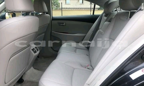 Acheter Occasion Voiture Lexus ES Noir à Ipokia, État d'Ogun Acheter Occasion Voiture Lexus ES Noir à Ipokia, État d'Ogun