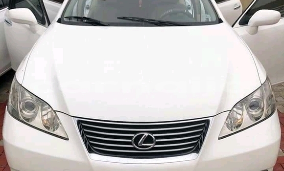 Buy Used Lexus ES White Car in Ilorin in Kwara State
