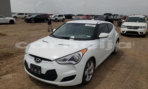 Acheter Neuf Voiture Hyundai Veloster Blanc à Badagry, État de Lagos Acheter Neuf Voiture Hyundai Veloster Blanc à Badagry, État de Lagos