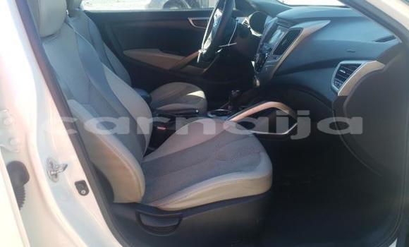 Acheter Neuf Voiture Hyundai Veloster Blanc à Badagry, État de Lagos Acheter Neuf Voiture Hyundai Veloster Blanc à Badagry, État de Lagos