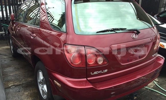 Acheter Occasion Voiture Lexus RX 300 Rouge à Ebute–Metta, État de Lagos Acheter Occasion Voiture Lexus RX 300 Rouge à Ebute–Metta, État de Lagos