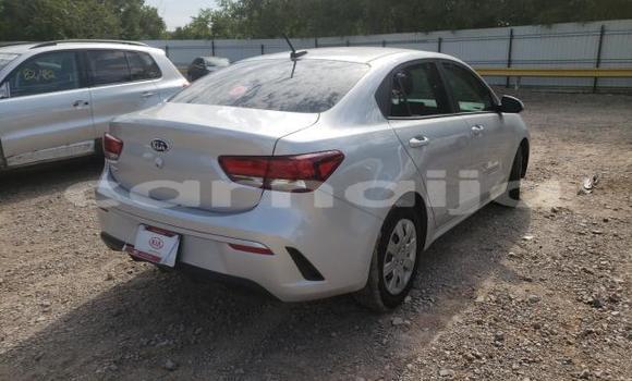 Acheter Neuf Voiture Kia Rio Gris à Badagry, État de Lagos Acheter Neuf Voiture Kia Rio Gris à Badagry, État de Lagos