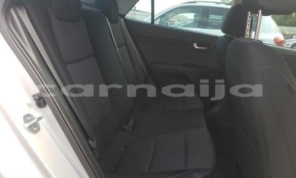 Acheter Neuf Voiture Kia Rio Gris à Badagry, État de Lagos Acheter Neuf Voiture Kia Rio Gris à Badagry, État de Lagos