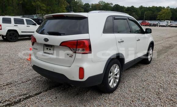 Acheter Neuf Voiture Kia Sorento Blanc à Badagry, État de Lagos Acheter Neuf Voiture Kia Sorento Blanc à Badagry, État de Lagos