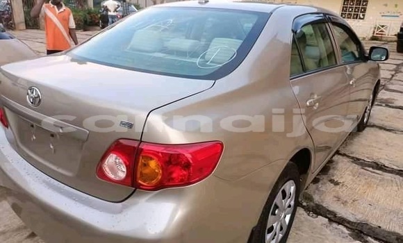 Acheter Occasion Voiture Toyota Corolla Marron à Aba, État d'Abia Acheter Occasion Voiture Toyota Corolla Marron à Aba, État d'Abia