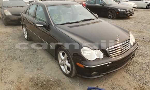 Acheter Import Voiture Mercedes-Benz 230 Noir à Akure, État d'Ondo Acheter Import Voiture Mercedes-Benz 230 Noir à Akure, État d'Ondo
