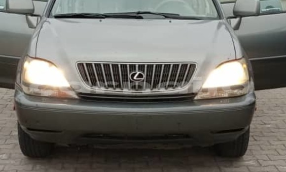 Acheter Occasion Voiture Lexus RX 300 Gris à Lagos, État de Lagos