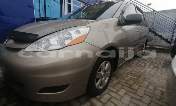Acheter Occasion Voiture Toyota Sienna Autre à Lagos, État de Lagos