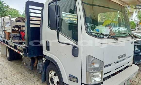 Buy Used Isuzu FTR 850 White Truck in Abuja in Lagos State