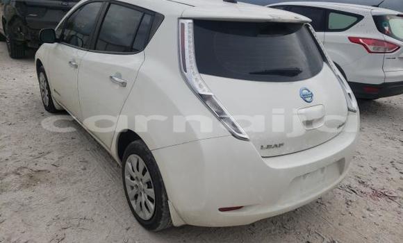 Acheter Neuf Voiture Nissan Leaf Blanc à Badagry, État de Lagos Acheter Neuf Voiture Nissan Leaf Blanc à Badagry, État de Lagos