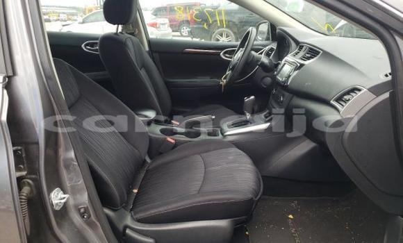 Acheter Neuf Voiture Nissan Sentra Gris à Badagry, État de Lagos Acheter Neuf Voiture Nissan Sentra Gris à Badagry, État de Lagos