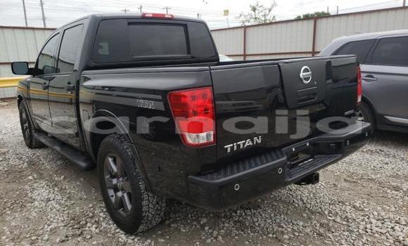 Acheter Neuf Voiture Nissan Titan Noir à Badagry, État de Lagos Acheter Neuf Voiture Nissan Titan Noir à Badagry, État de Lagos