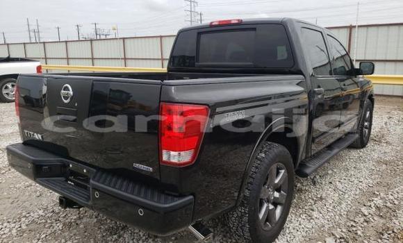 Acheter Neuf Voiture Nissan Titan Noir à Badagry, État de Lagos Acheter Neuf Voiture Nissan Titan Noir à Badagry, État de Lagos