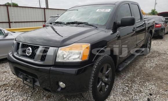 Acheter Neuf Voiture Nissan Titan Noir à Badagry, État de Lagos Acheter Neuf Voiture Nissan Titan Noir à Badagry, État de Lagos